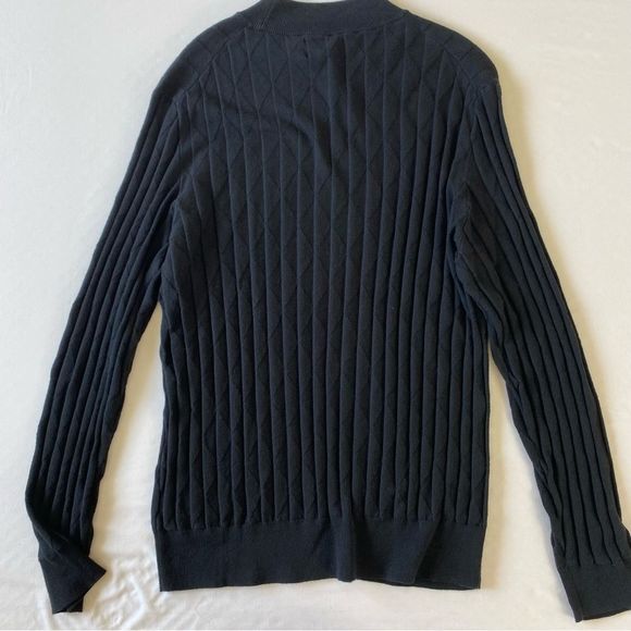 Micheal Strahan black sweater - Picture 3 of 11